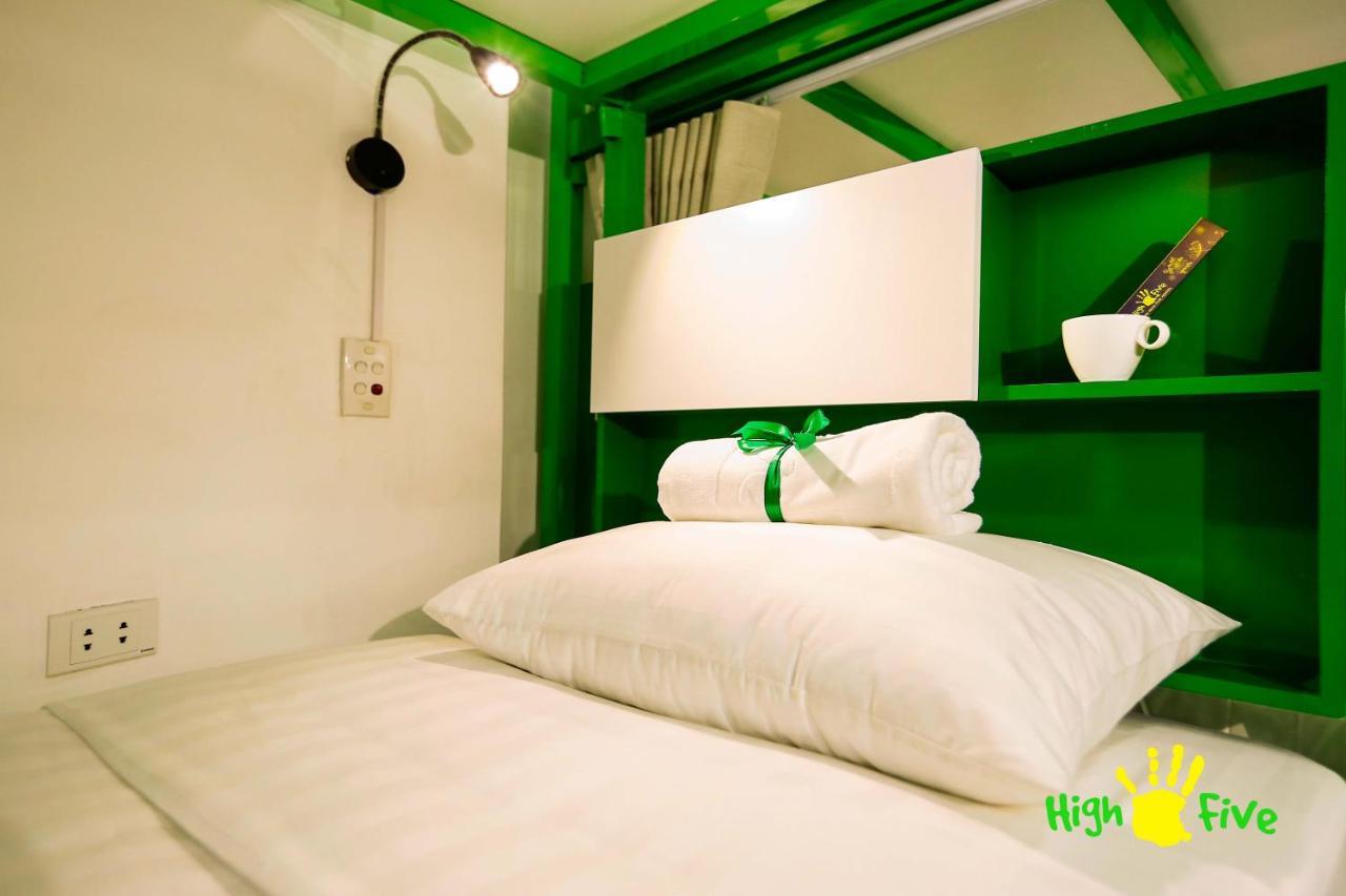 High Five Hostel *